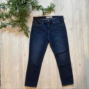 GAP Beat Girlfriend jeans